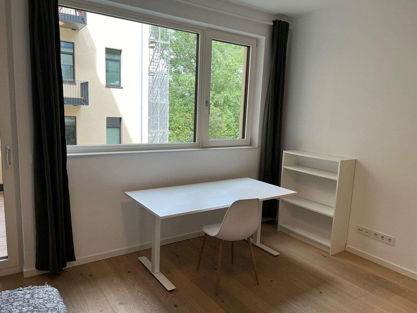 Prenájom bytu 2-izbový 82 m², Fromet-und-Moses-Mendelsohn-Platz 2, Berlin, Berlín Prenájom bytu 2-izbový 82 m², Fromet-und-Moses-Mendelsohn-Platz 2, Berlin, Berlín