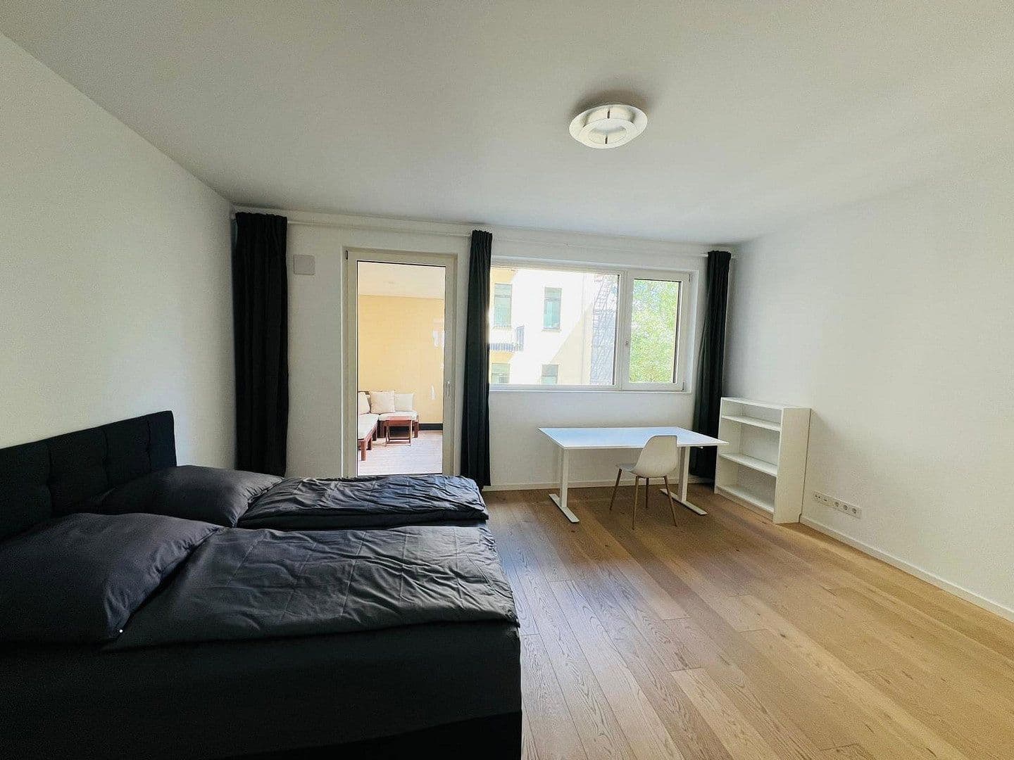 Prenájom bytu 2-izbový 82 m², Fromet-und-Moses-Mendelsohn-Platz 2, Berlin, Berlín Prenájom bytu 2-izbový 82 m², Fromet-und-Moses-Mendelsohn-Platz 2, Berlin, Berlín