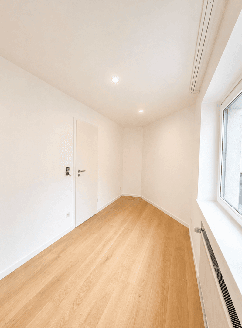 Predaj bytu 3-izbový 74 m², Düsseldorf, Severné Porýnie - Westfálsko Predaj bytu 3-izbový 74 m², Düsseldorf, Severné Porýnie - Westfálsko