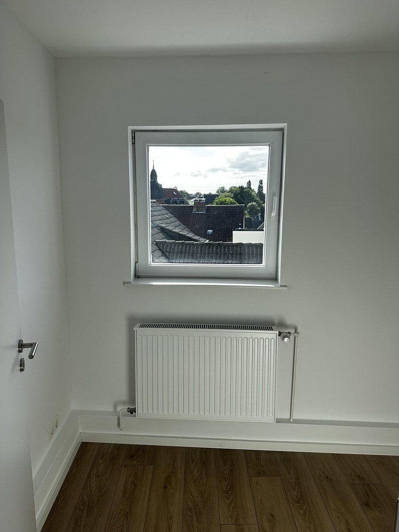 Prenájom bytu 3-izbový 63 m², Fröbelstraße 16, Bremen, Brémy Prenájom bytu 3-izbový 63 m², Fröbelstraße 16, Bremen, Brémy