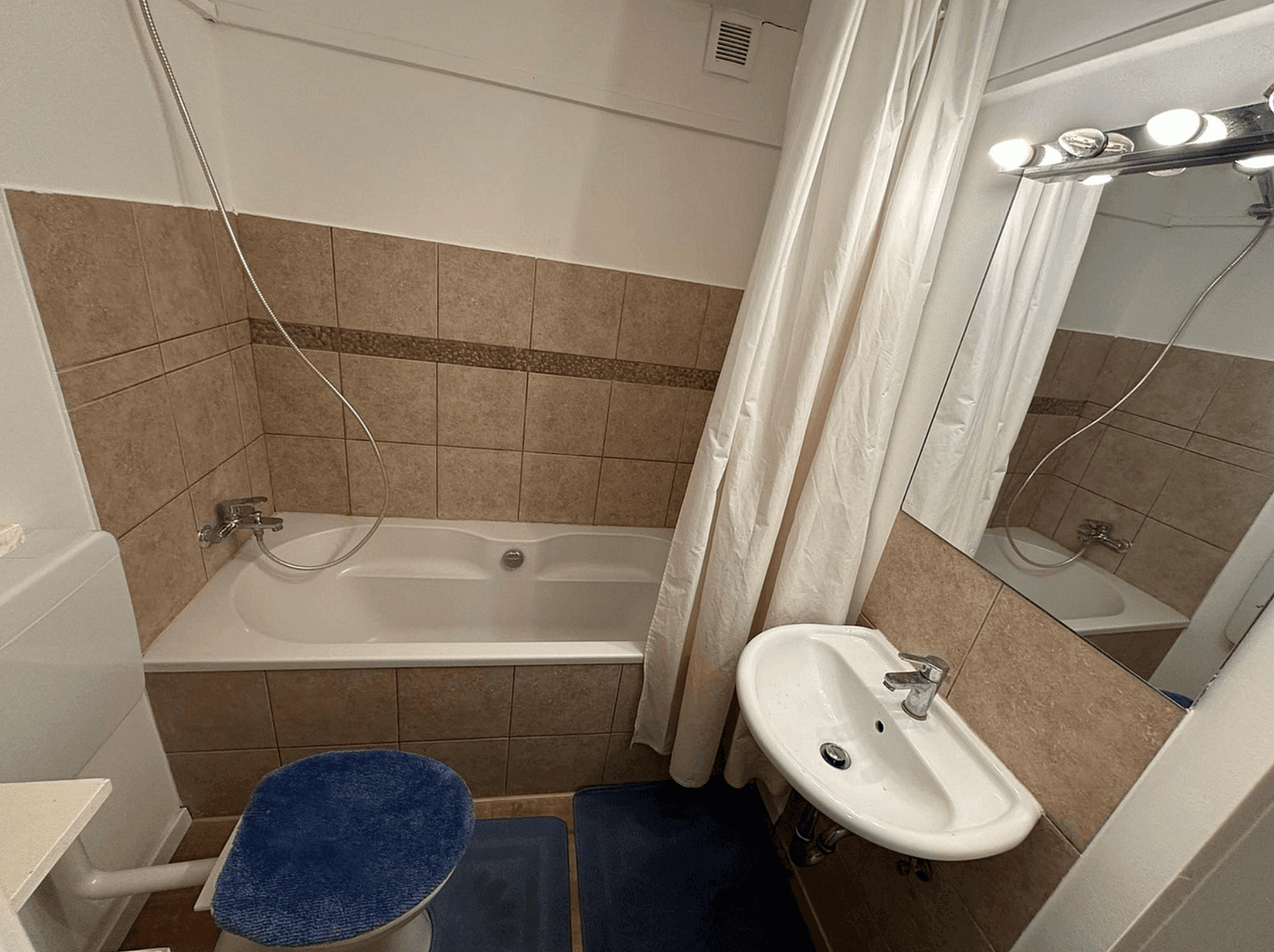 Predaj bytu 3-izbový 73 m², Düsseldorf, Severné Porýnie - Westfálsko Predaj bytu 3-izbový 73 m², Düsseldorf, Severné Porýnie - Westfálsko
