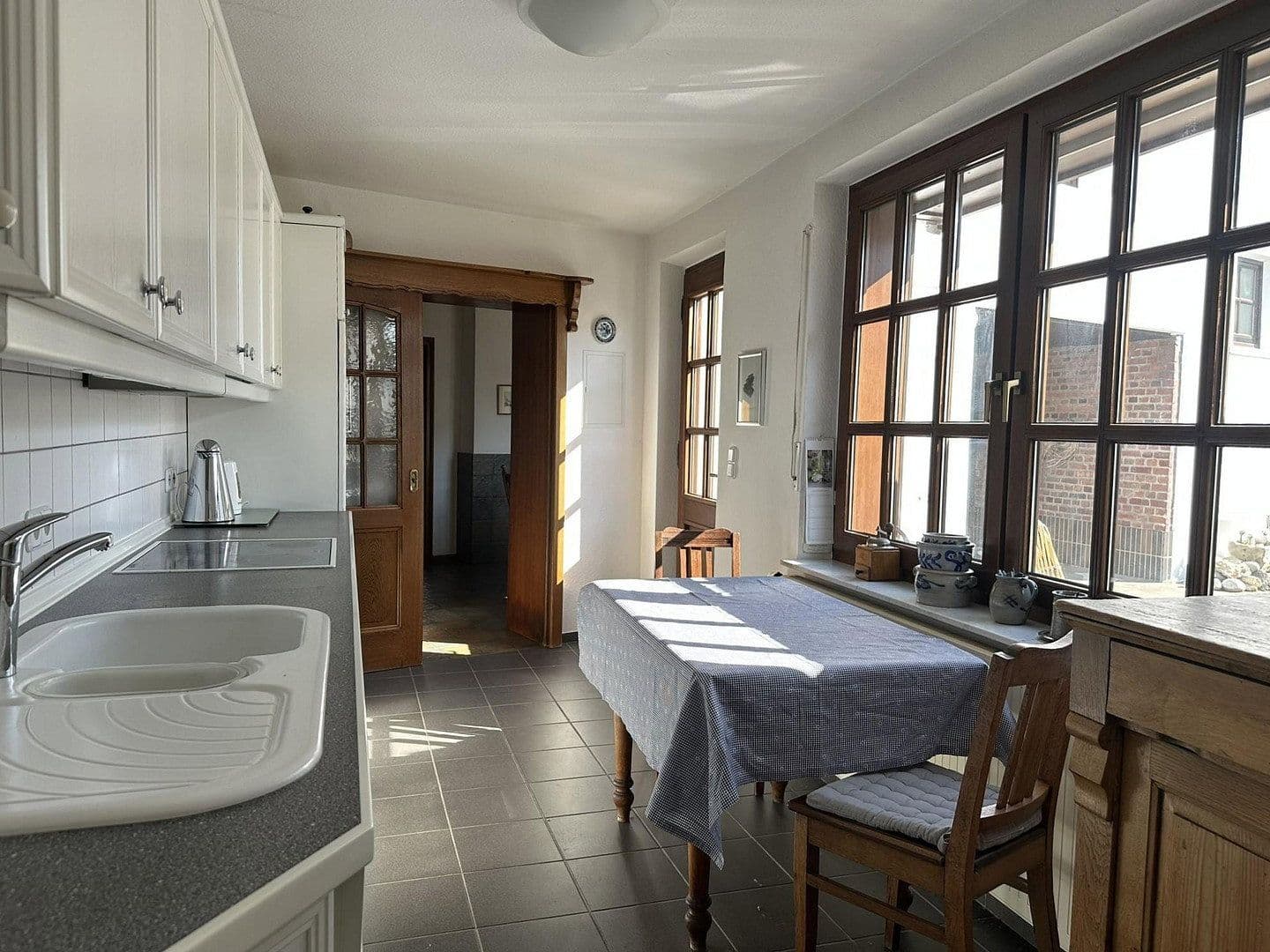 Predaj domu 160 m², pozemok 1.456 m², Schulstraße 1-3, Baesweiler, Severné Porýnie - Westfálsko Predaj domu 160 m², pozemok 1.456 m², Schulstraße 1-3, Baesweiler, Severné Porýnie - Westfálsko