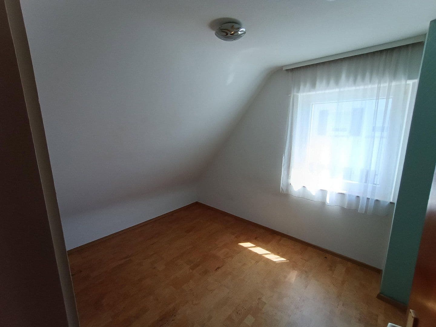 Predaj domu 119 m², pozemok 514 m², Stadtseestraße 56, Weinsberg, Bádensko-Wurttembersko Predaj domu 119 m², pozemok 514 m², Stadtseestraße 56, Weinsberg, Bádensko-Wurttembersko