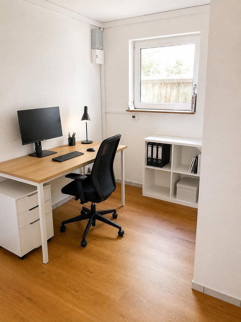 Prenájom bytu 3-izbový 78 m², Reutlingen, Bádensko-Wurttembersko Prenájom bytu 3-izbový 78 m², Reutlingen, Bádensko-Wurttembersko