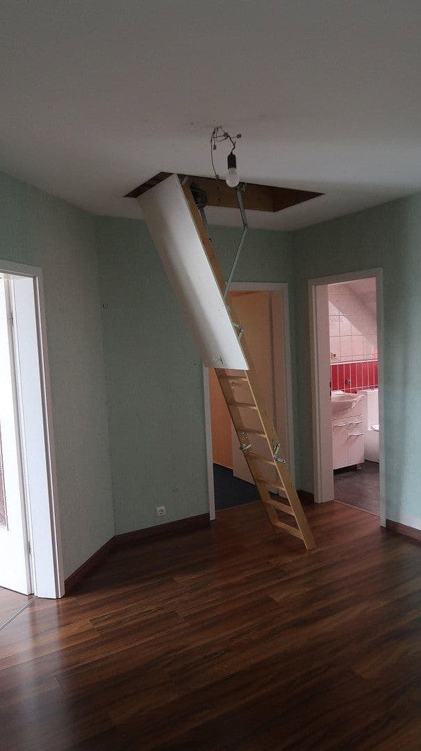 Predaj bytu 4-izbový 94 m², Wendelsheim, Porýnie-Falcko Predaj bytu 4-izbový 94 m², Wendelsheim, Porýnie-Falcko