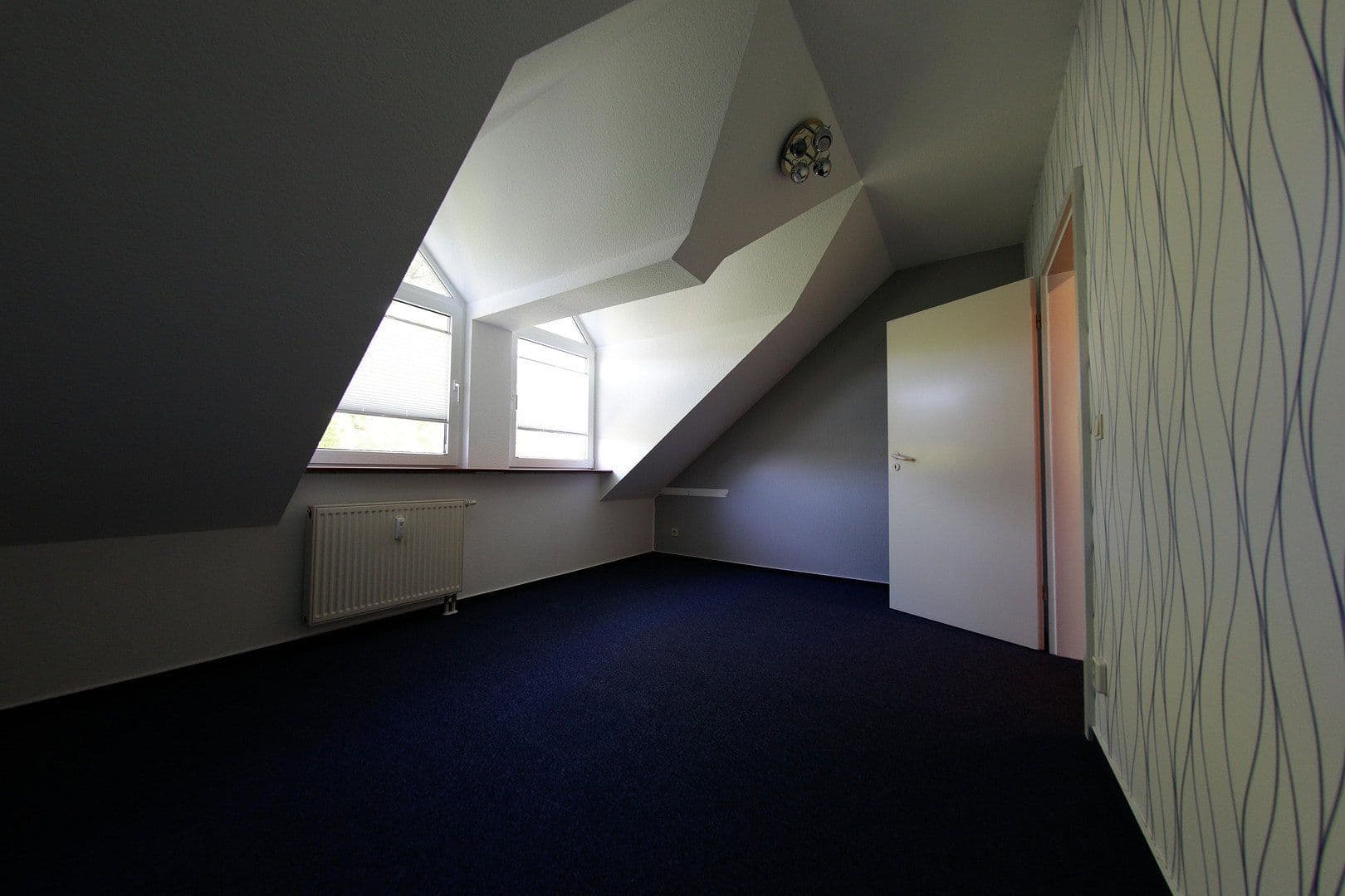 Predaj bytu 4-izbový 94 m², Wendelsheim, Porýnie-Falcko Predaj bytu 4-izbový 94 m², Wendelsheim, Porýnie-Falcko