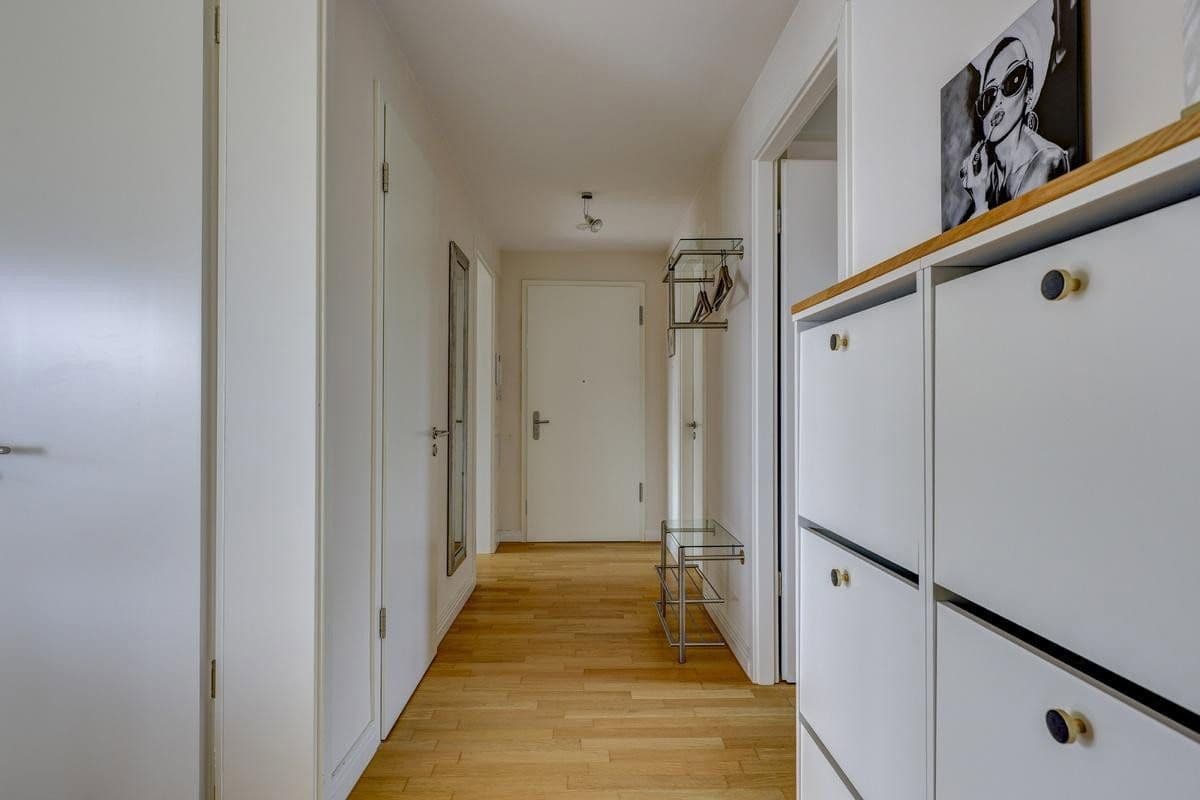 Predaj bytu 4-izbový 159 m², Berlin, Berlín Predaj bytu 4-izbový 159 m², Berlin, Berlín