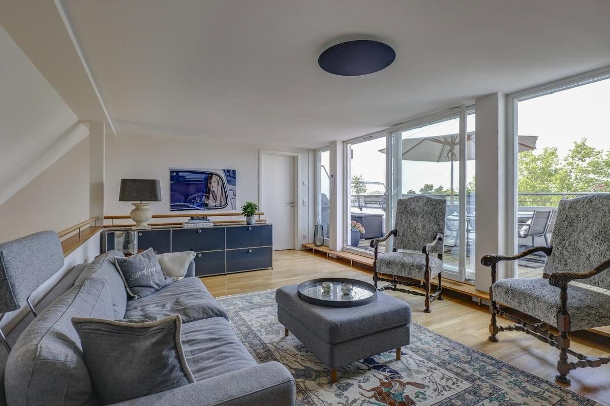 Predaj bytu 4-izbový 159 m², Berlin, Berlín Predaj bytu 4-izbový 159 m², Berlin, Berlín