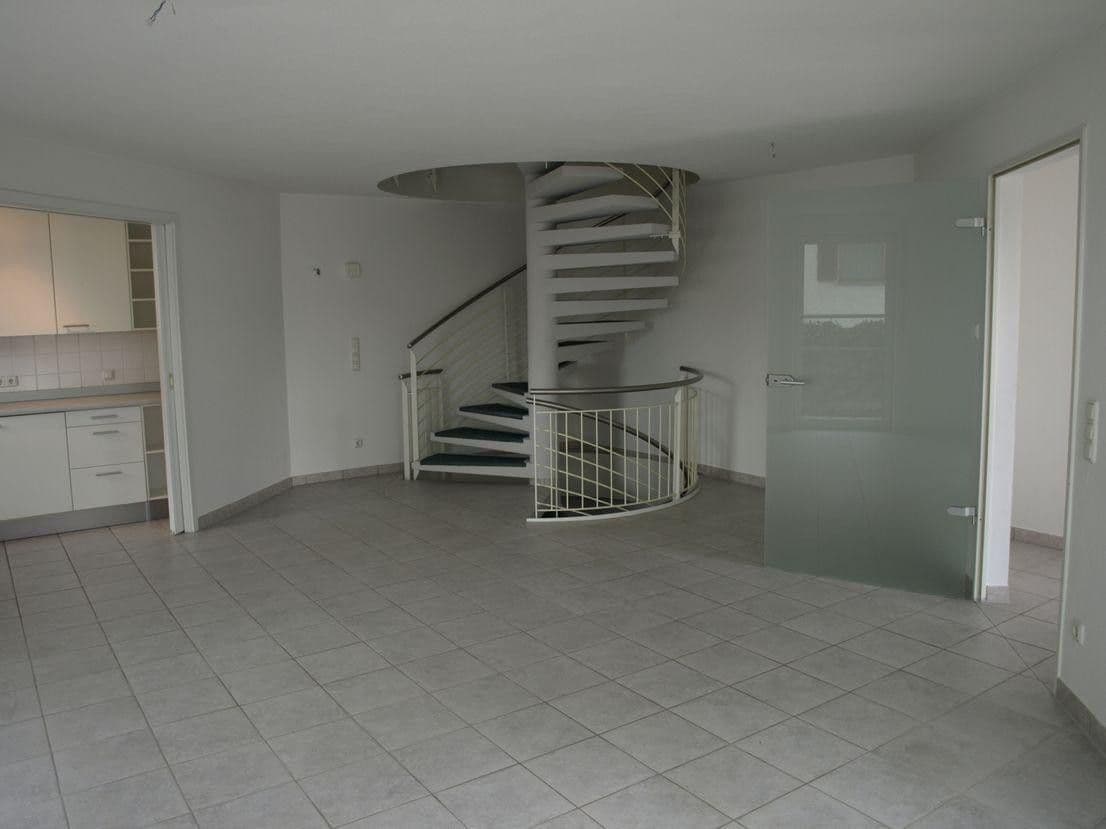 Prenájom domu 143 m², pozemok 200 m², Alleestr. 2b, Unterschleißheim, Bavorsko Prenájom domu 143 m², pozemok 200 m², Alleestr. 2b, Unterschleißheim, Bavorsko