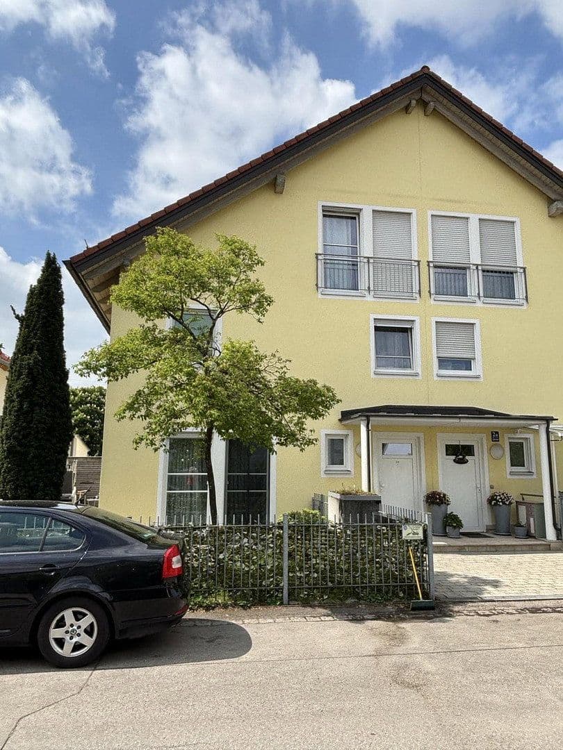 Prenájom domu 143 m², pozemok 200 m², Alleestr. 2b, Unterschleißheim, Bavorsko Prenájom domu 143 m², pozemok 200 m², Alleestr. 2b, Unterschleißheim, Bavorsko