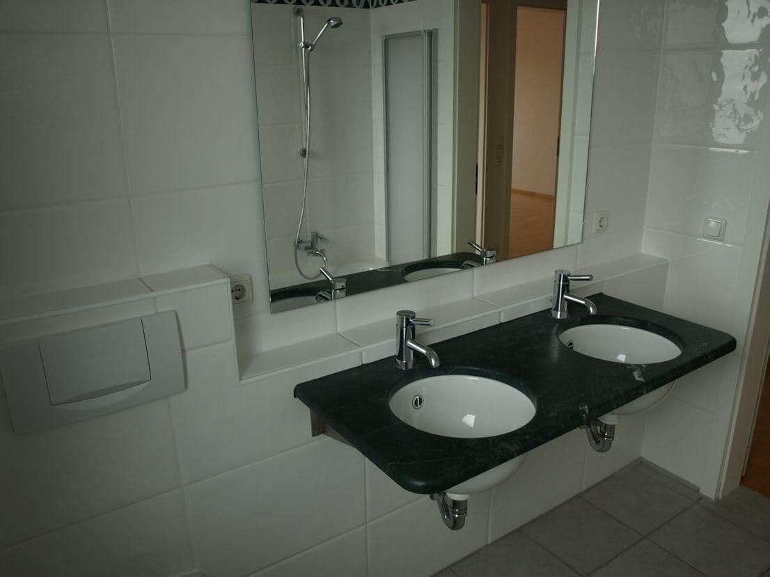 Prenájom domu 143 m², pozemok 200 m², Alleestr. 2b, Unterschleißheim, Bavorsko Prenájom domu 143 m², pozemok 200 m², Alleestr. 2b, Unterschleißheim, Bavorsko