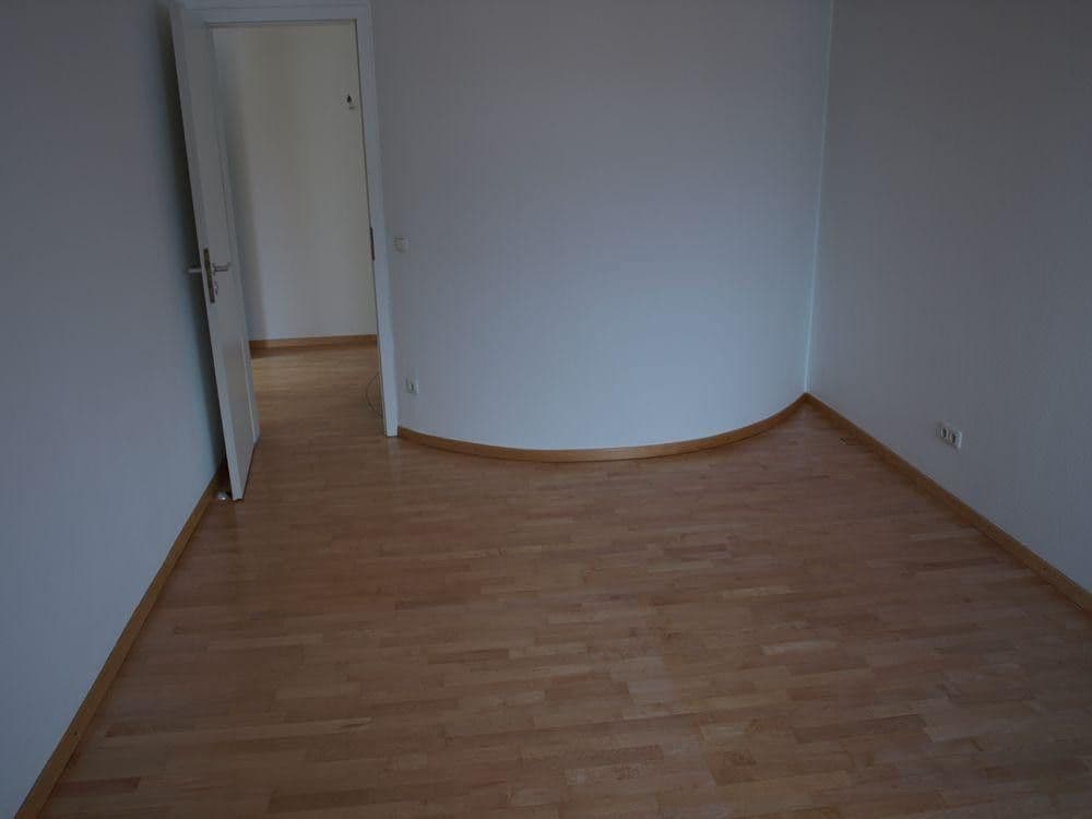 Prenájom domu 143 m², pozemok 200 m², Alleestr. 2b, Unterschleißheim, Bavorsko Prenájom domu 143 m², pozemok 200 m², Alleestr. 2b, Unterschleißheim, Bavorsko