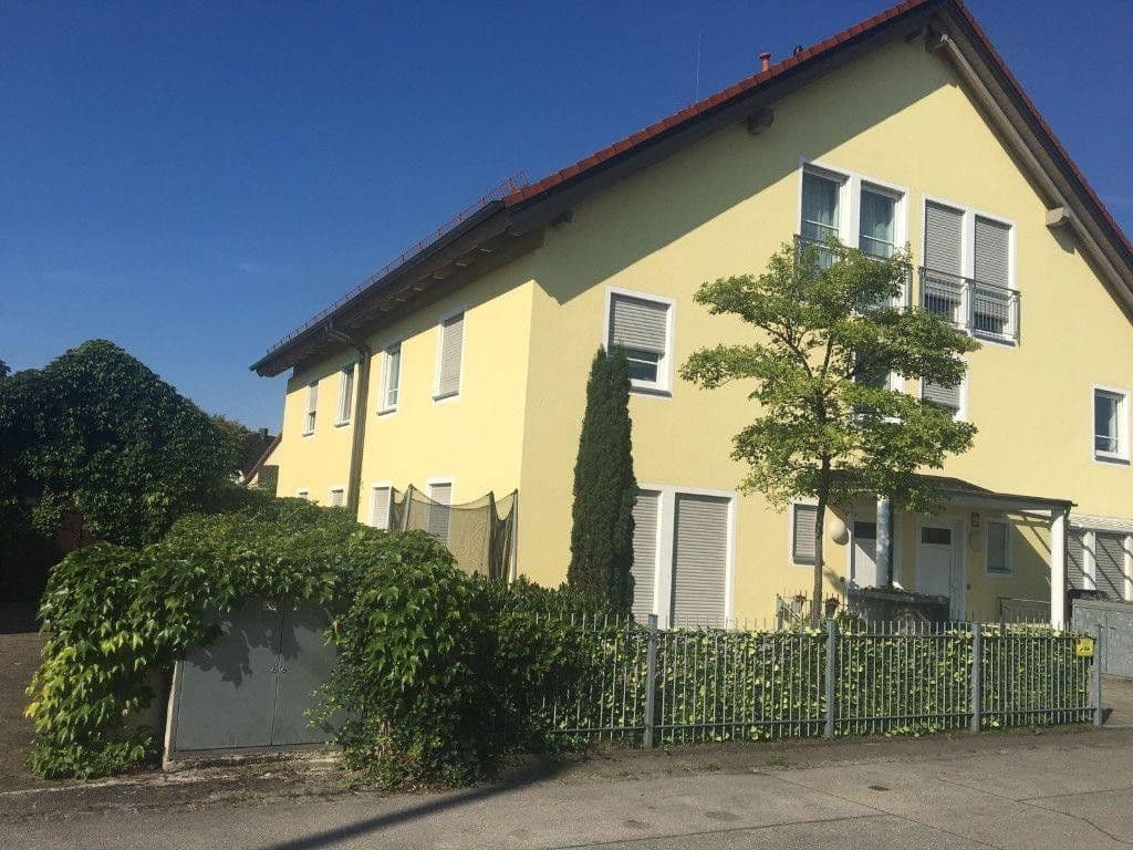 Prenájom domu 143 m², pozemok 200 m², Alleestr. 2b, Unterschleißheim, Bavorsko Prenájom domu 143 m², pozemok 200 m², Alleestr. 2b, Unterschleißheim, Bavorsko