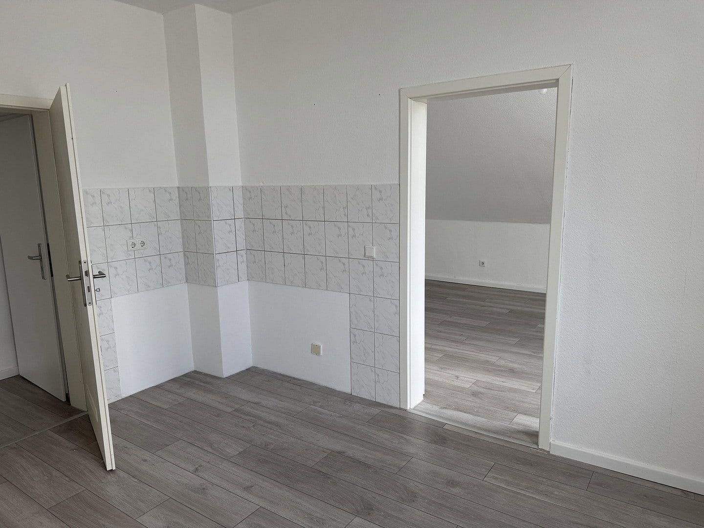 Prenájom bytu 2-izbový 55 m², Mont-Cenis-Straße 46, Herne, Severné Porýnie - Westfálsko Prenájom bytu 2-izbový 55 m², Mont-Cenis-Straße 46, Herne, Severné Porýnie - Westfálsko