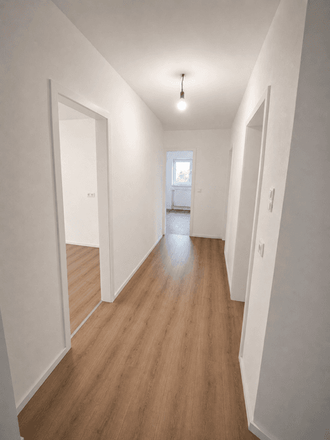 Prenájom bytu 3-izbový 88 m², Puderbach, Porýnie-Falcko Prenájom bytu 3-izbový 88 m², Puderbach, Porýnie-Falcko
