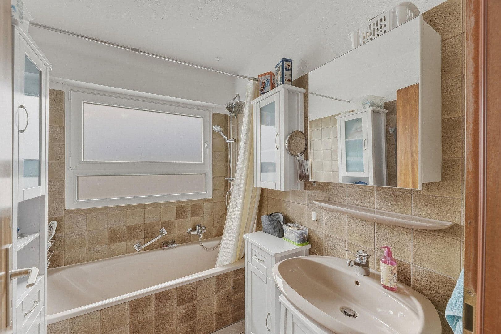 Predaj bytu 3-izbový 77 m², Überlingen, Bádensko-Wurttembersko Predaj bytu 3-izbový 77 m², Überlingen, Bádensko-Wurttembersko