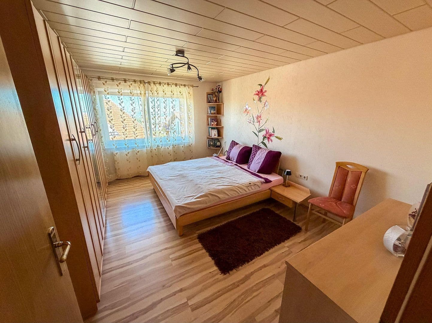Predaj domu 170 m², pozemok 270 m², Zollernstr. 22/1, Kohlberg, Bádensko-Wurttembersko Predaj domu 170 m², pozemok 270 m², Zollernstr. 22/1, Kohlberg, Bádensko-Wurttembersko