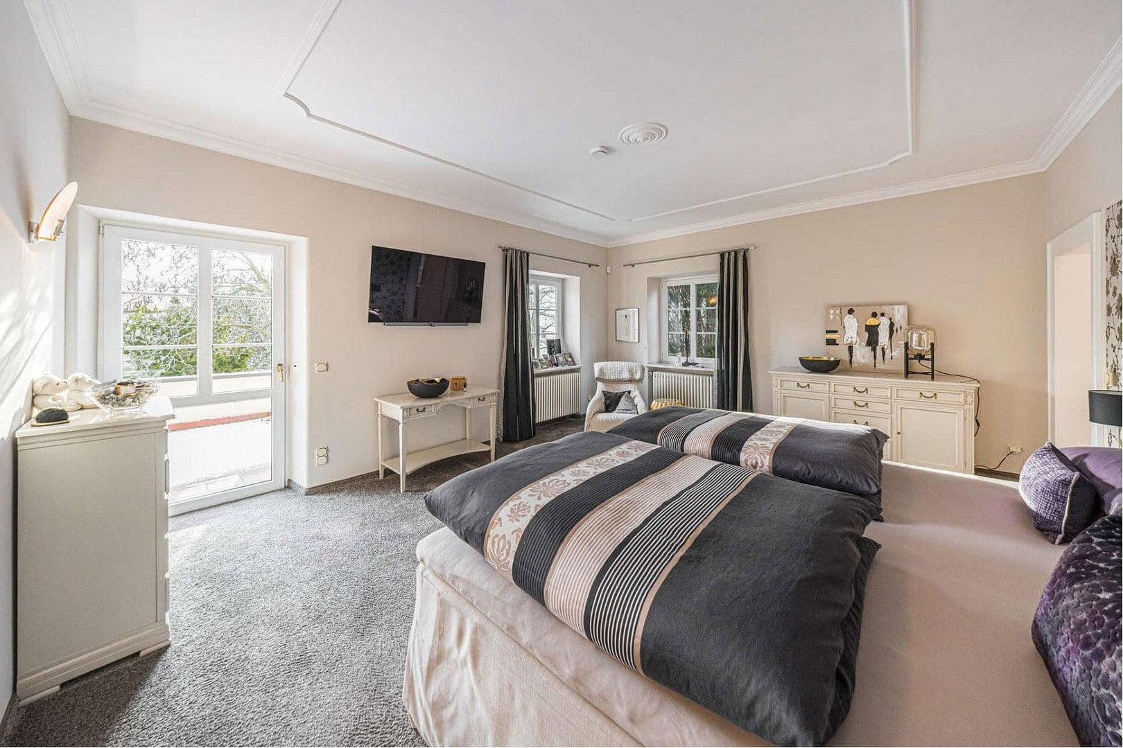 Predaj domu 300 m², pozemok 1.600 m², Taucha, Sasko Predaj domu 300 m², pozemok 1.600 m², Taucha, Sasko