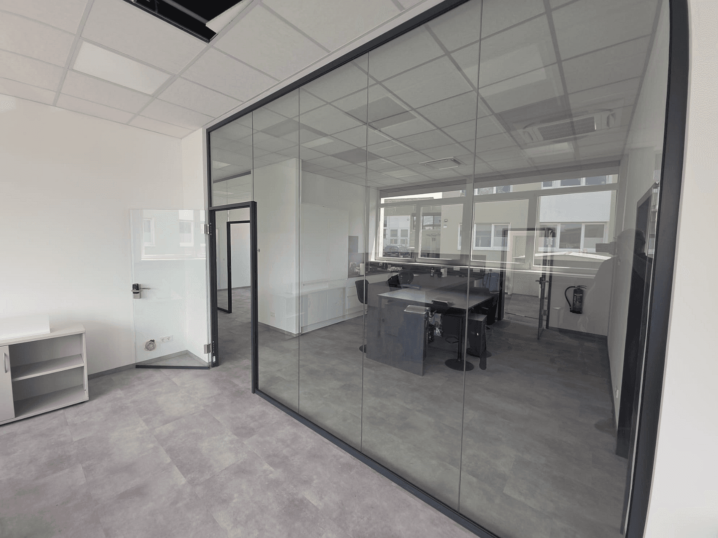 Prenájom kancelárie 100 m², Lilienthalstraße 6, Neu-Ulm, Bavorsko Prenájom kancelárie 100 m², Lilienthalstraße 6, Neu-Ulm, Bavorsko
