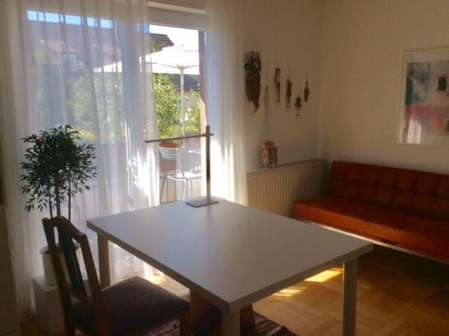 Predaj bytu 6-izbový 156 m², Stuttgart, Bádensko-Wurttembersko Predaj bytu 6-izbový 156 m², Stuttgart, Bádensko-Wurttembersko