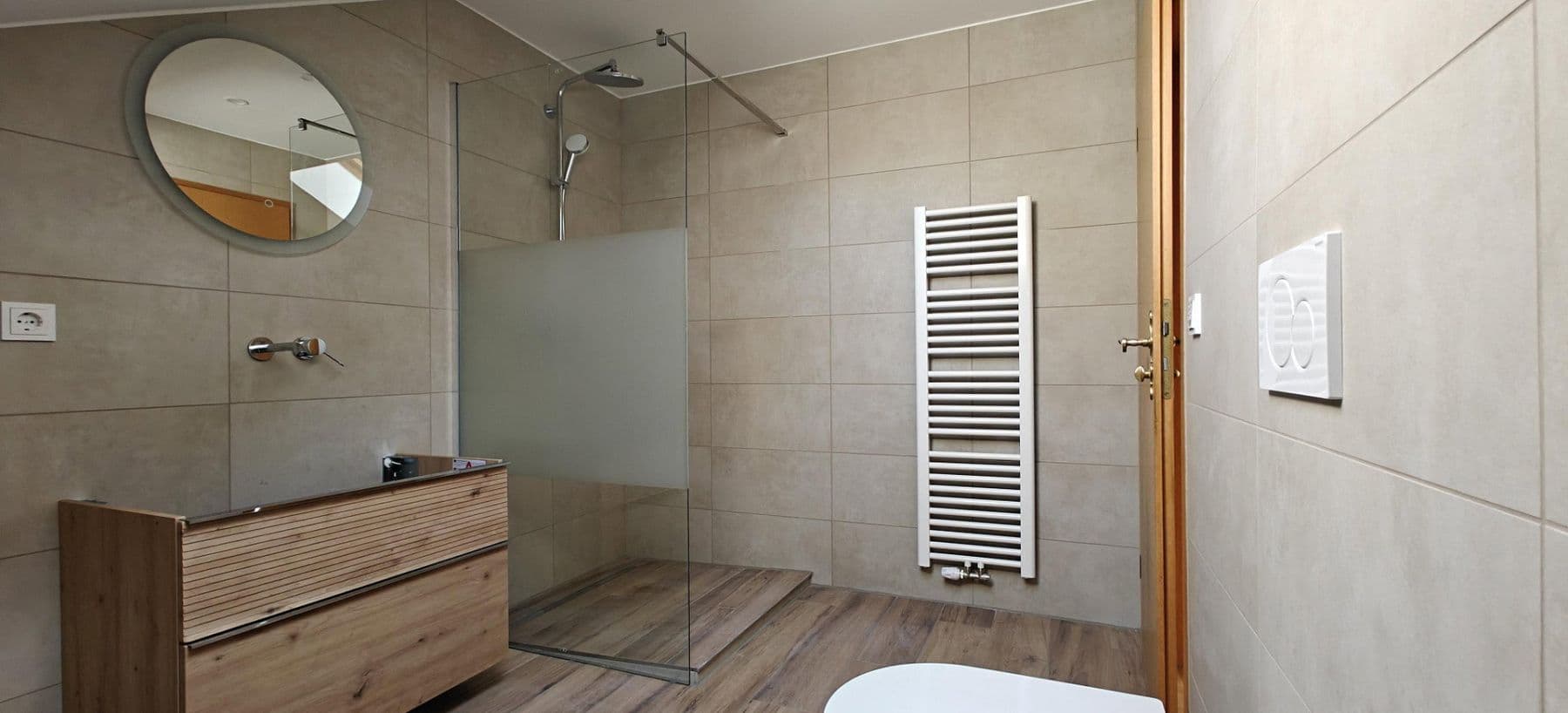 Prenájom bytu 4-izbový 136 m², Zinnebergerstr. 13, Glonn, Bavorsko Prenájom bytu 4-izbový 136 m², Zinnebergerstr. 13, Glonn, Bavorsko