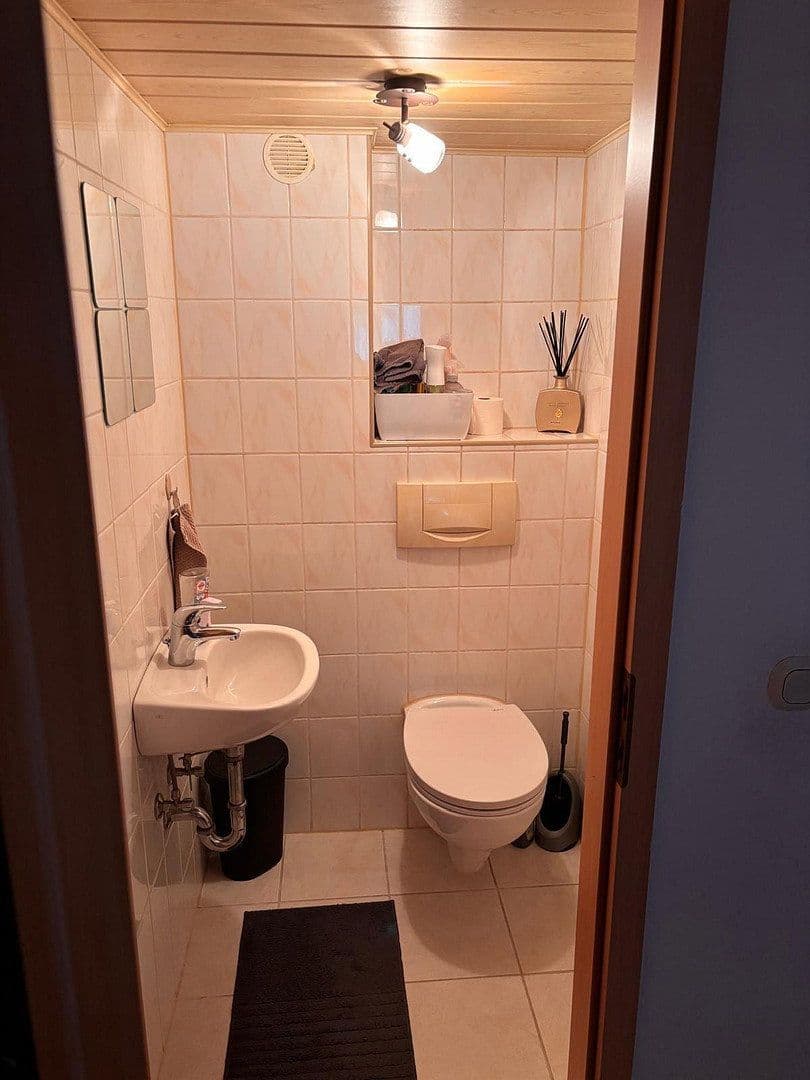 Predaj domu 122 m², pozemok 198 m², Flörsheim, Hesensko Predaj domu 122 m², pozemok 198 m², Flörsheim, Hesensko