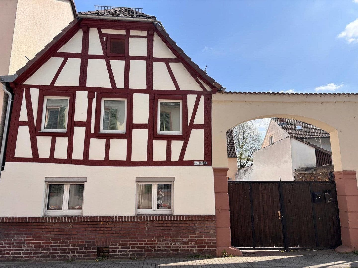 Predaj domu 122 m², pozemok 198 m², Flörsheim, Hesensko Predaj domu 122 m², pozemok 198 m², Flörsheim, Hesensko