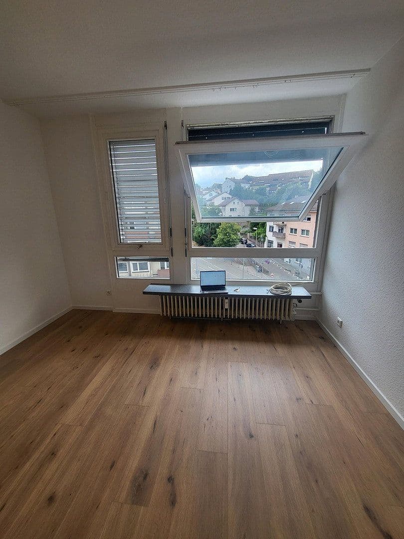 Prenájom bytu 1-izbový 30 m², Jahnstraße 25, Pforzheim, Bádensko-Wurttembersko Prenájom bytu 1-izbový 30 m², Jahnstraße 25, Pforzheim, Bádensko-Wurttembersko