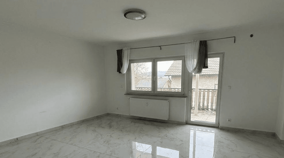 Predaj domu 255 m², pozemok 524 m², Lollar, Hesensko Predaj domu 255 m², pozemok 524 m², Lollar, Hesensko
