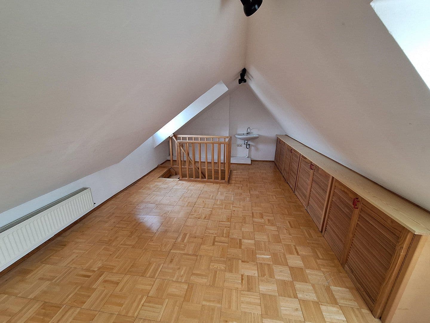 Predaj domu 248 m², pozemok 143 m², Bremen, Brémy Predaj domu 248 m², pozemok 143 m², Bremen, Brémy