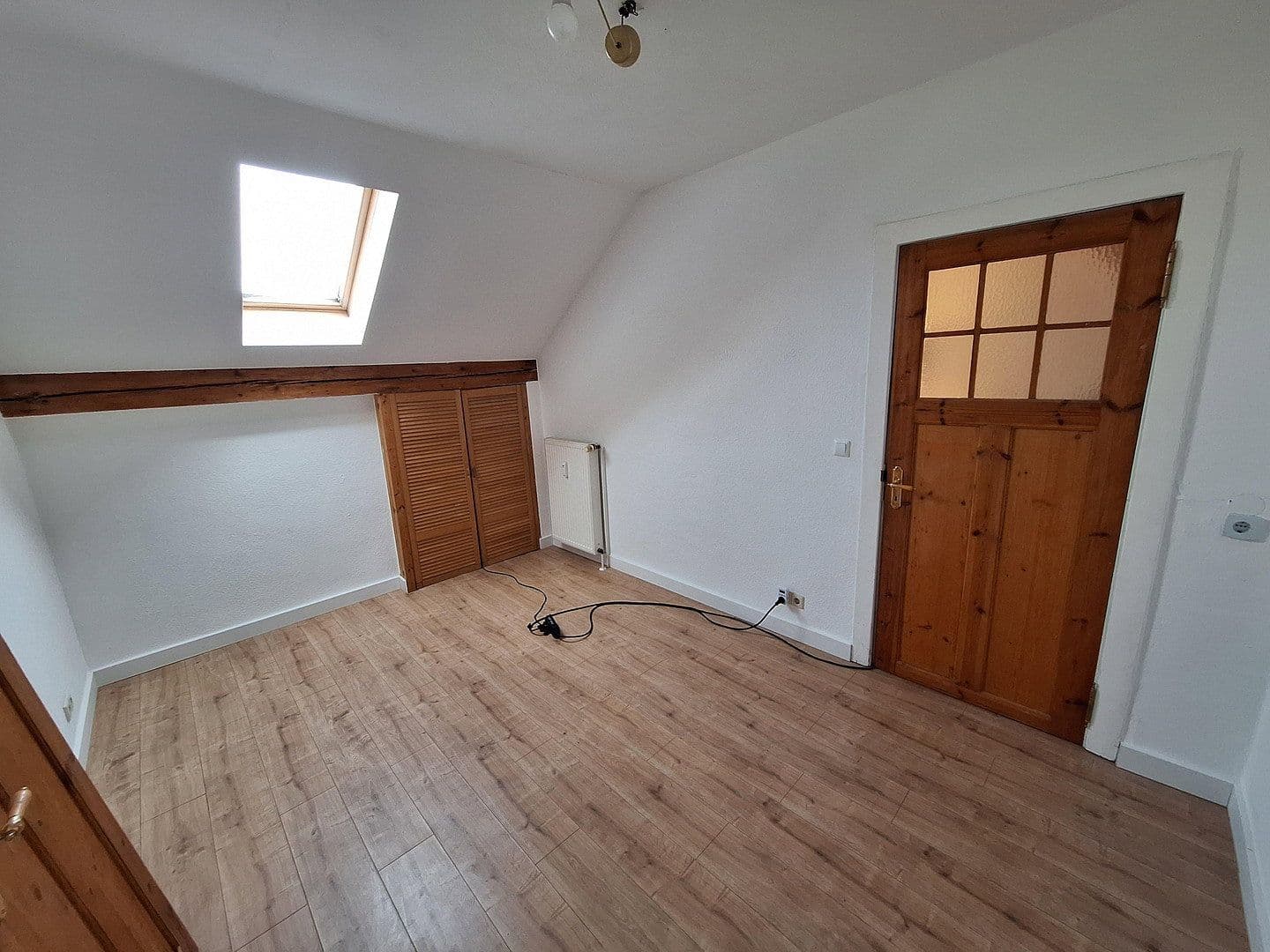 Predaj domu 248 m², pozemok 143 m², Bremen, Brémy Predaj domu 248 m², pozemok 143 m², Bremen, Brémy