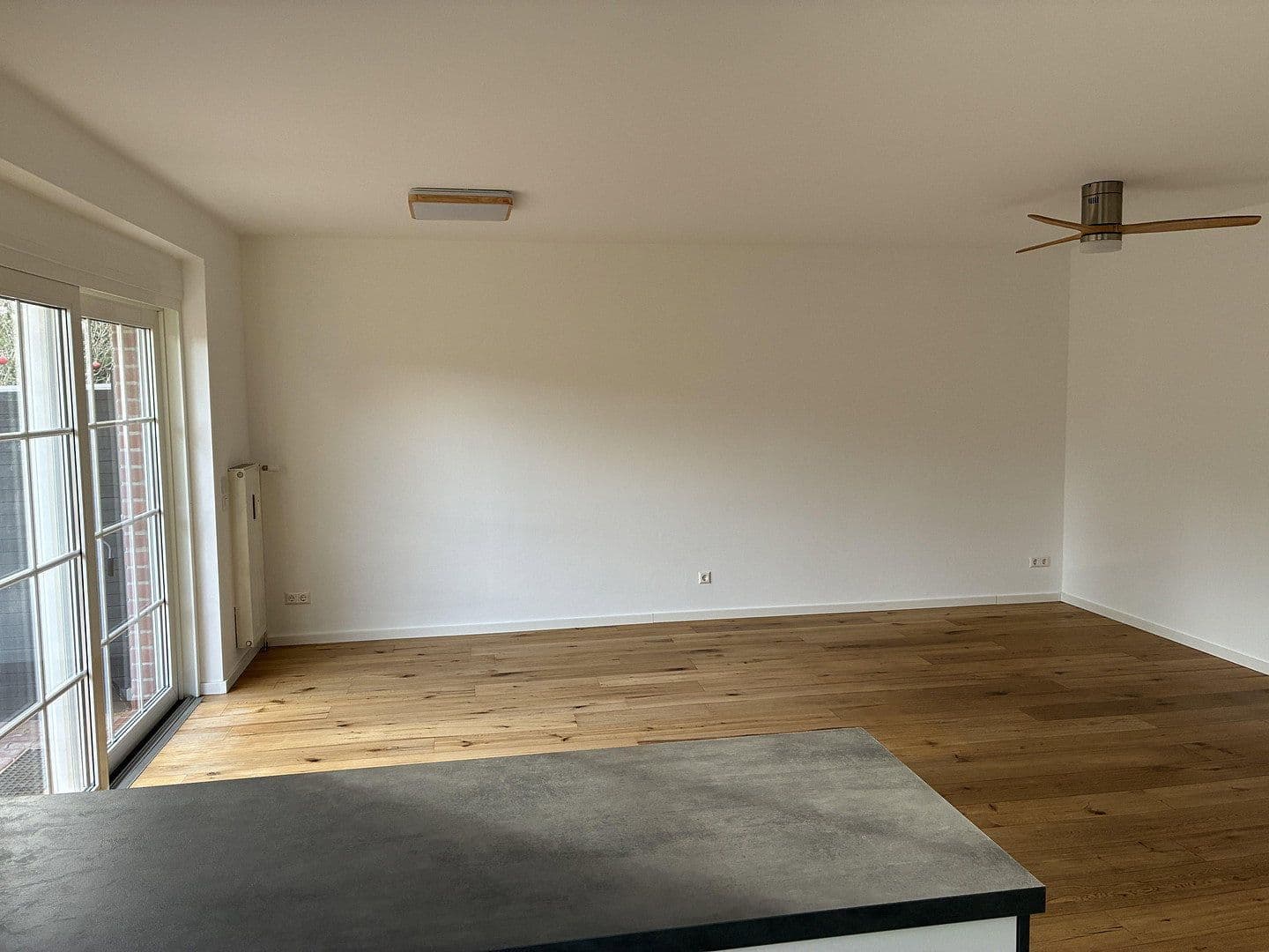 Prenájom bytu 2-izbový 60 m², Wolfsburg, Dolné Sasko Prenájom bytu 2-izbový 60 m², Wolfsburg, Dolné Sasko