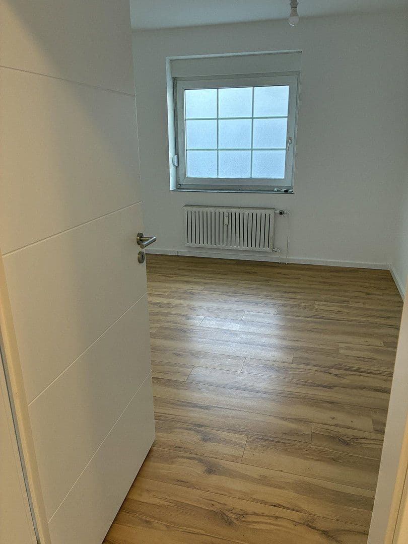 Prenájom bytu 2-izbový 60 m², Wolfsburg, Dolné Sasko Prenájom bytu 2-izbový 60 m², Wolfsburg, Dolné Sasko