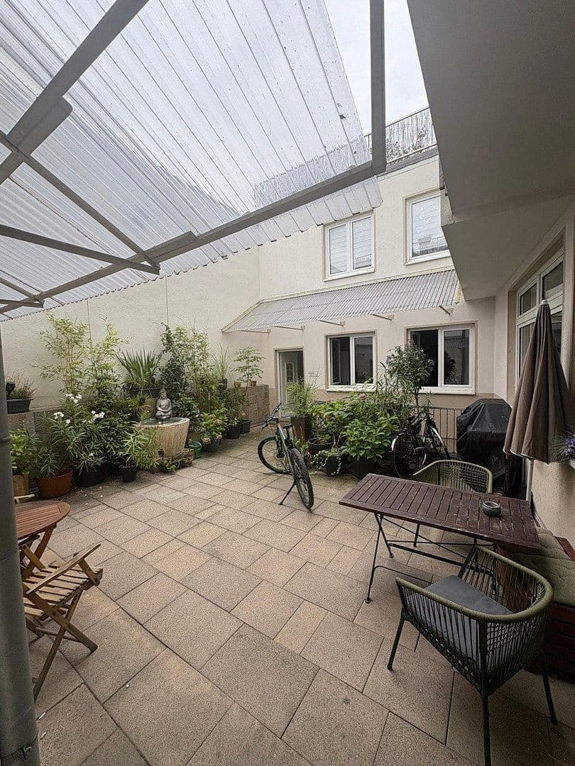 Predaj bytu 1-izbový 50 m², Follerstraße, 100 A, Köln, Severné Porýnie - Westfálsko Predaj bytu 1-izbový 50 m², Follerstraße, 100 A, Köln, Severné Porýnie - Westfálsko