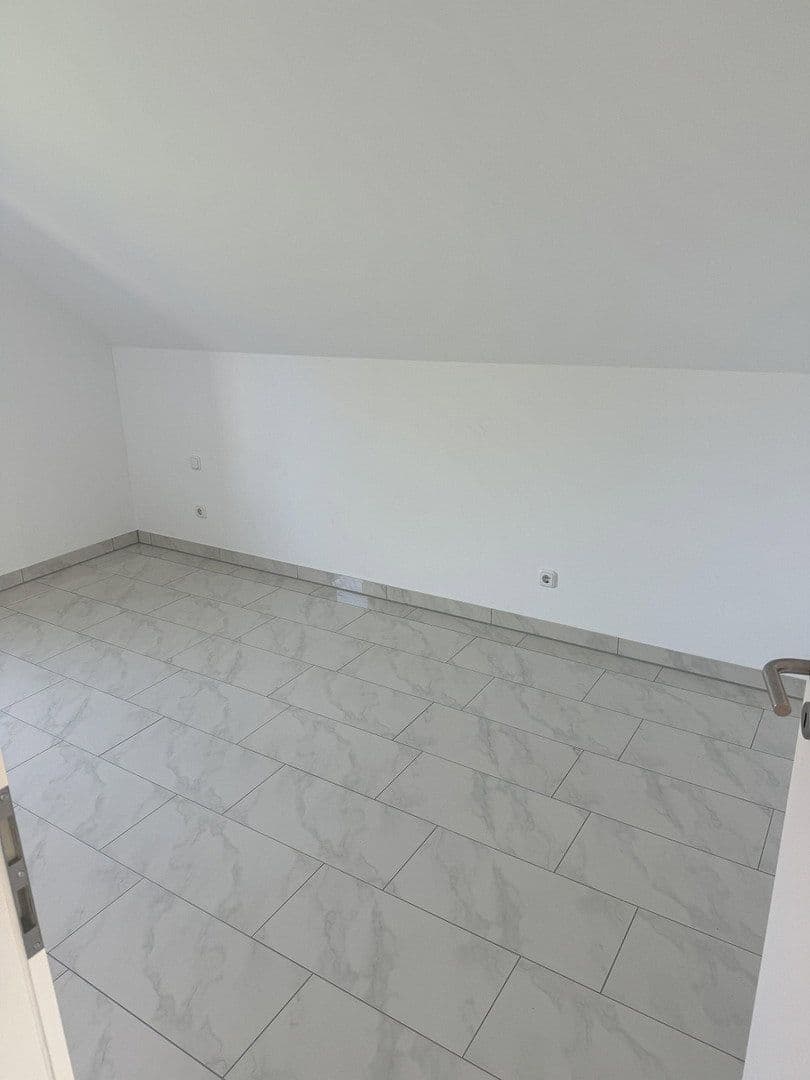 Prenájom domu 121 m², pozemok 400 m², Hamburg, Hamburg Prenájom domu 121 m², pozemok 400 m², Hamburg, Hamburg