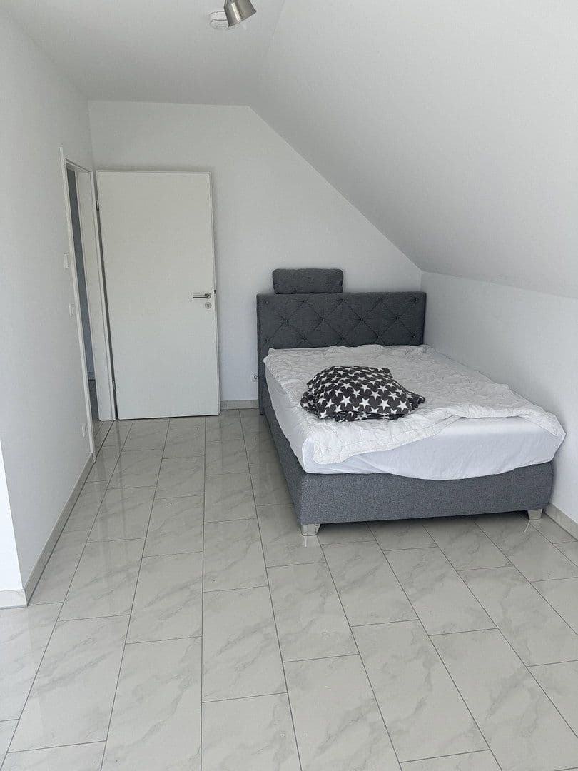Prenájom domu 121 m², pozemok 400 m², Hamburg, Hamburg Prenájom domu 121 m², pozemok 400 m², Hamburg, Hamburg