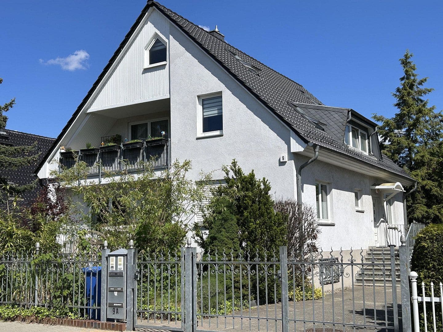 Prenájom bytu 5-izbový 123 m², Berlin, Berlín Prenájom bytu 5-izbový 123 m², Berlin, Berlín