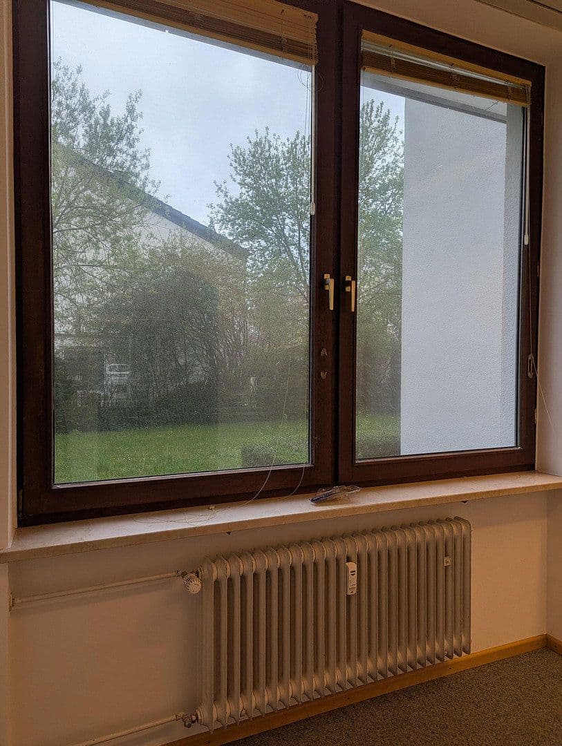 Predaj nebytového priestoru 55 m², Germering-Unterpfaffenhofen, Bavorsko Predaj nebytového priestoru 55 m², Germering-Unterpfaffenhofen, Bavorsko