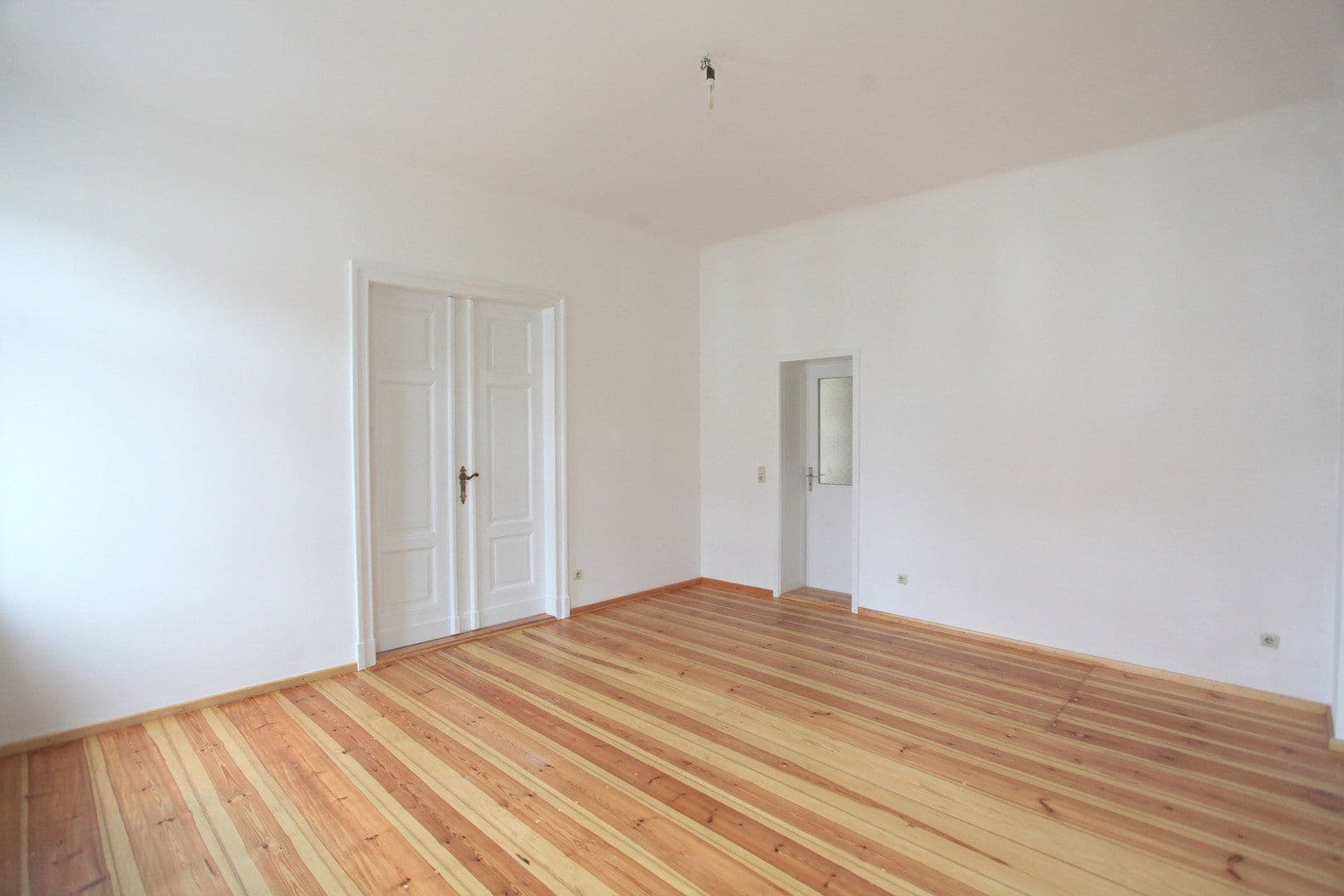 Prenájom bytu 2-izbový 88 m², Pferdestr. 31, Jüterbog, Brandenbursko Prenájom bytu 2-izbový 88 m², Pferdestr. 31, Jüterbog, Brandenbursko