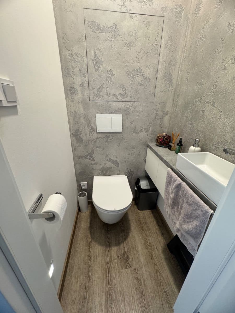 Prenájom bytu 3-izbový 62 m², Družstevnická, Havířov, Moravskoslezský kraj Prenájom bytu 3-izbový 62 m², Družstevnická, Havířov, Moravskoslezský kraj