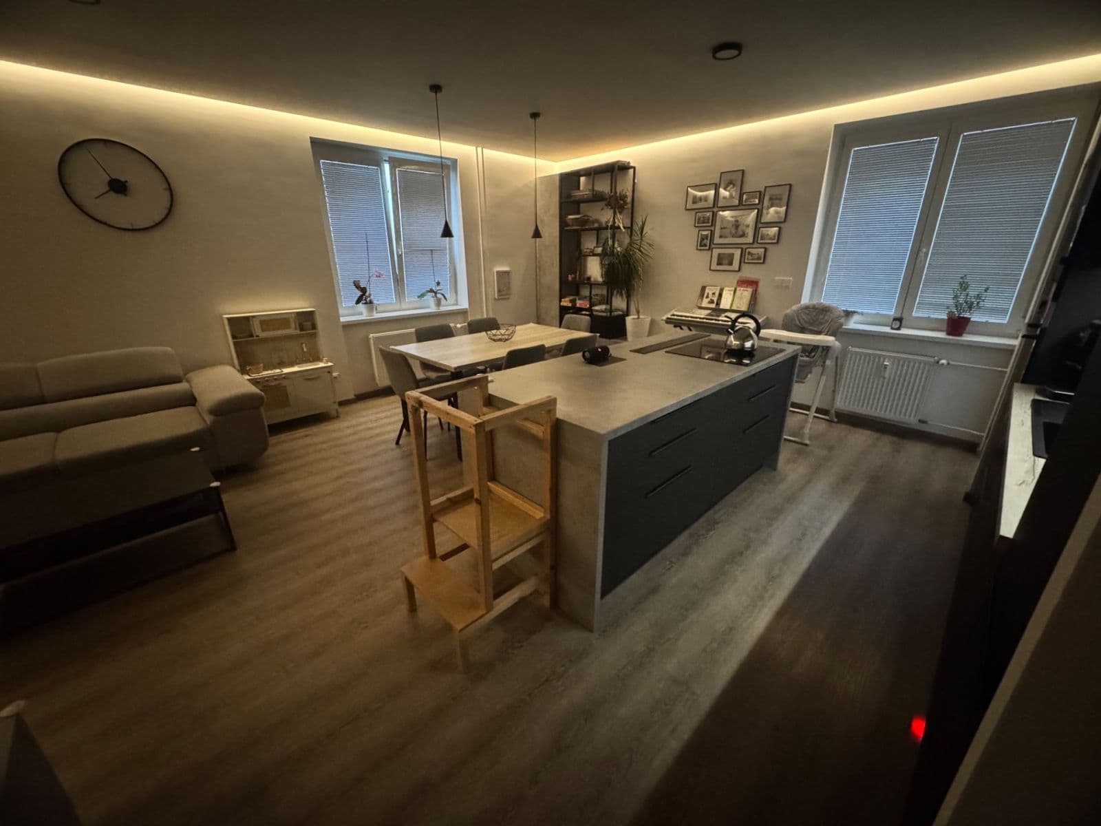 Prenájom bytu 3-izbový 62 m², Družstevnická, Havířov, Moravskoslezský kraj Prenájom bytu 3-izbový 62 m², Družstevnická, Havířov, Moravskoslezský kraj