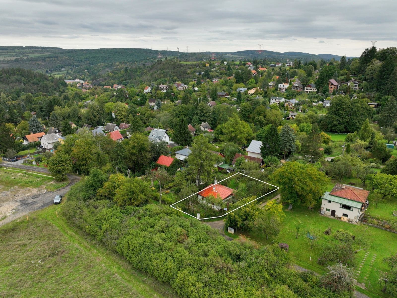 Predaj rekreačného objektu 62 m², pozemok 504 m², Lesní, Zadní Třebaň, Středočeský kraj Predaj rekreačného objektu 62 m², pozemok 504 m², Lesní, Zadní Třebaň, Středočeský kraj