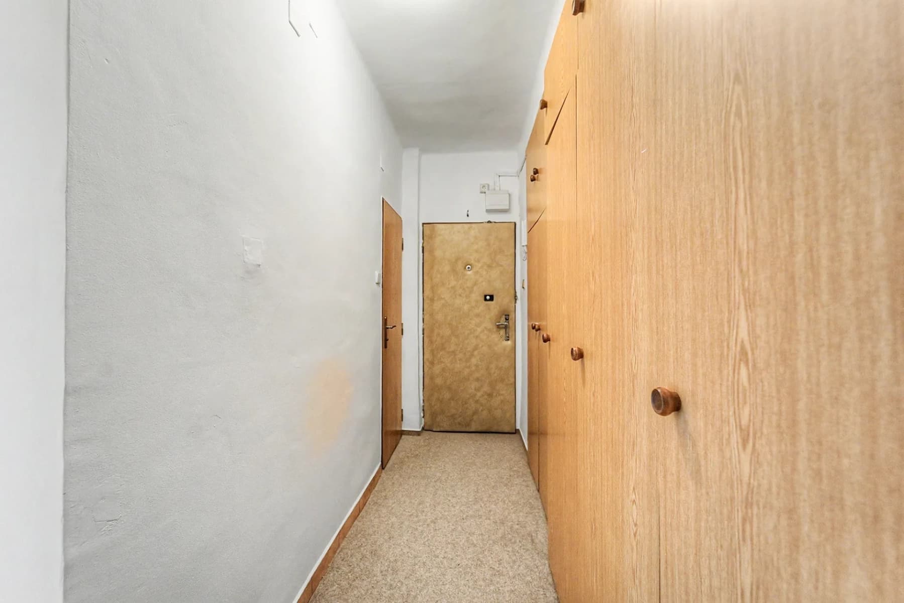 Prenájom bytu 2-izbový 57 m², Michelangelova, Praha, Praha Prenájom bytu 2-izbový 57 m², Michelangelova, Praha, Praha