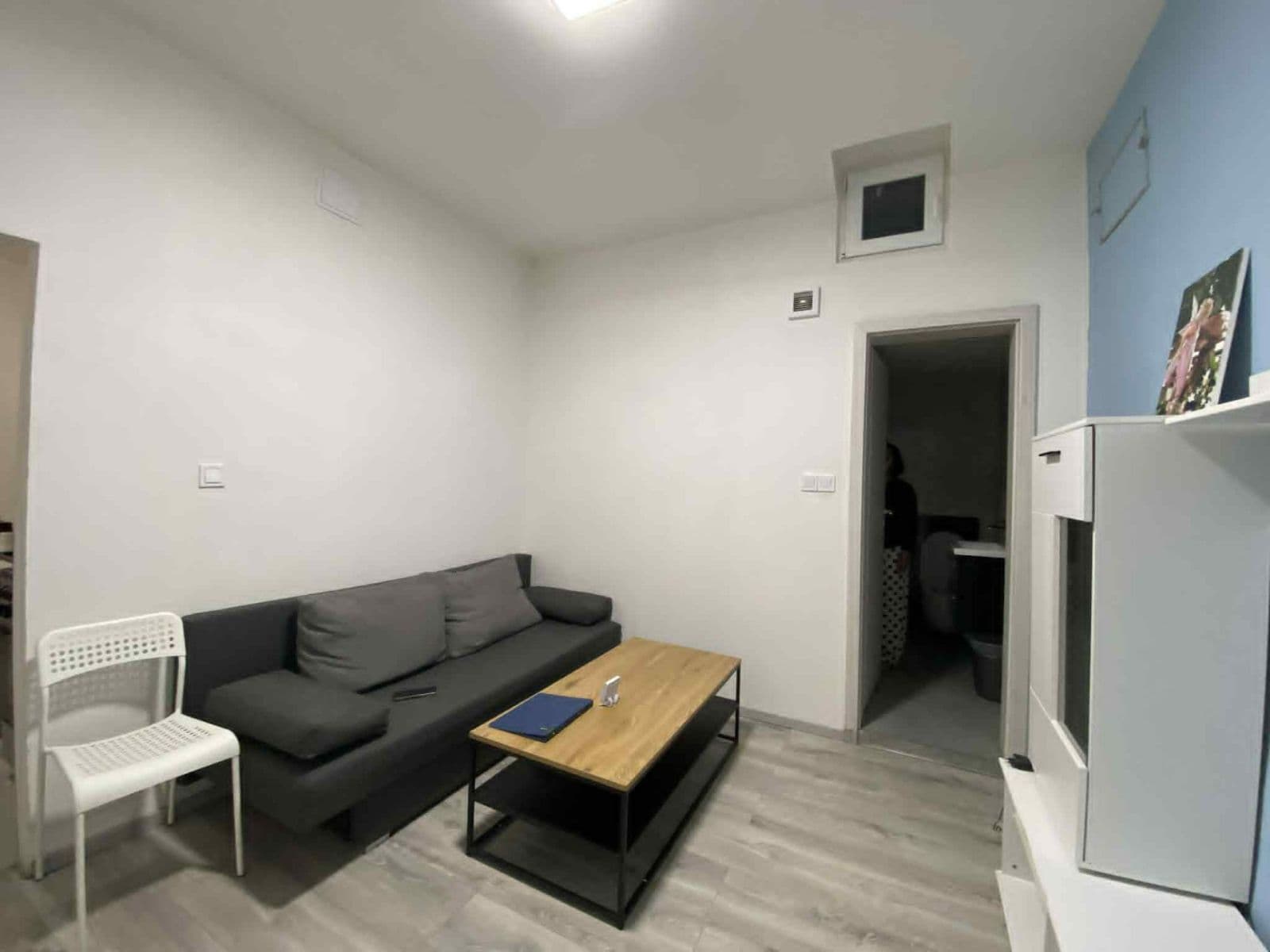 Prenájom bytu 2-izbový 47 m², Plzeňská, Praha, Praha Prenájom bytu 2-izbový 47 m², Plzeňská, Praha, Praha