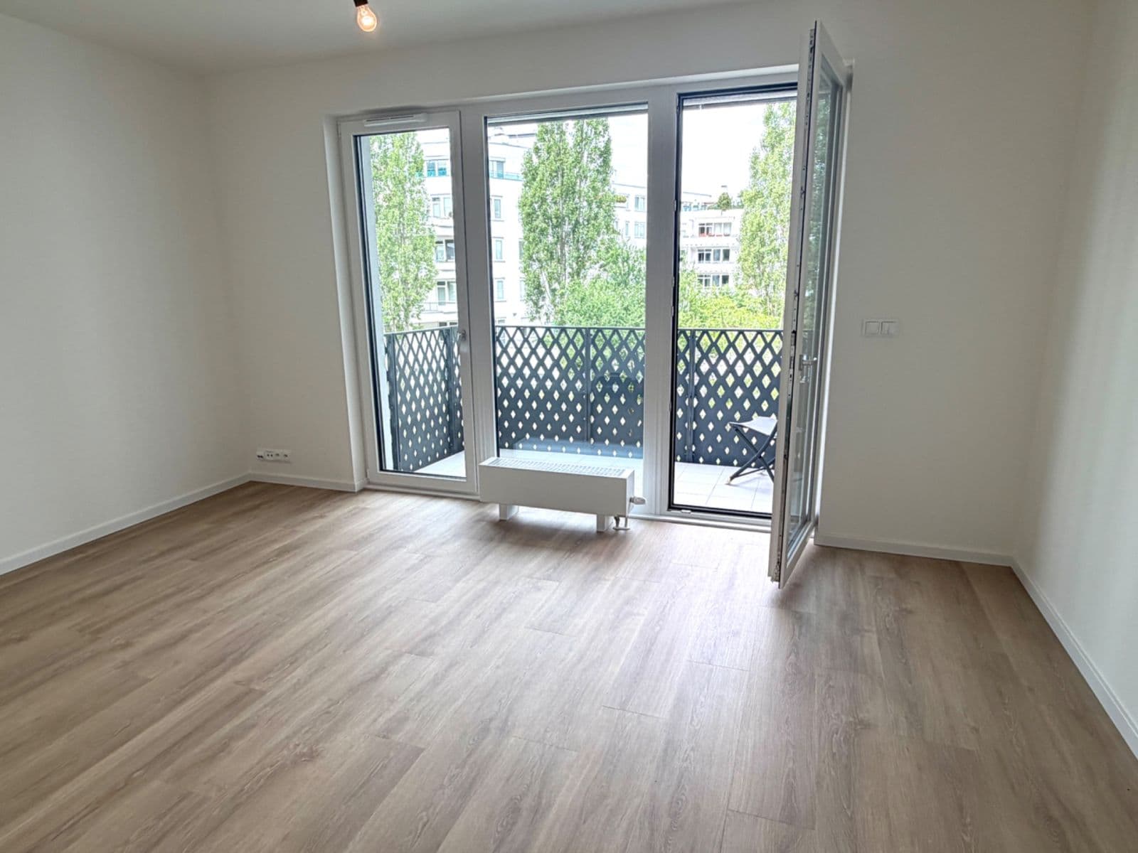 Prenájom bytu 2-izbový 55 m², Divíškové, Praha, Praha Prenájom bytu 2-izbový 55 m², Divíškové, Praha, Praha