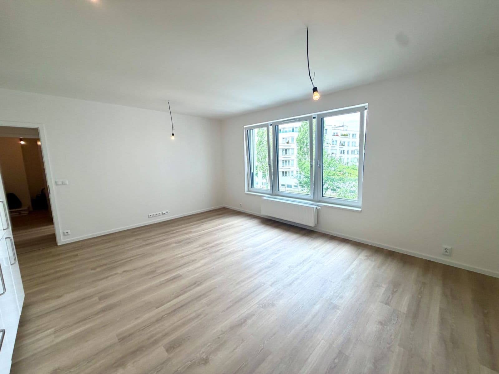 Prenájom bytu 2-izbový 55 m², Divíškové, Praha, Praha Prenájom bytu 2-izbový 55 m², Divíškové, Praha, Praha
