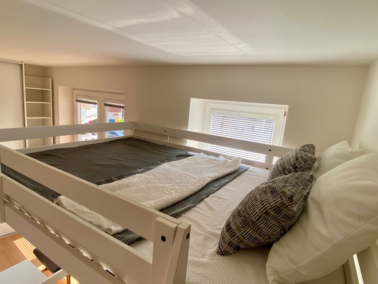 Prenájom bytu 1-izbový 35 m², U Kříže, Praha, Praha Prenájom bytu 1-izbový 35 m², U Kříže, Praha, Praha