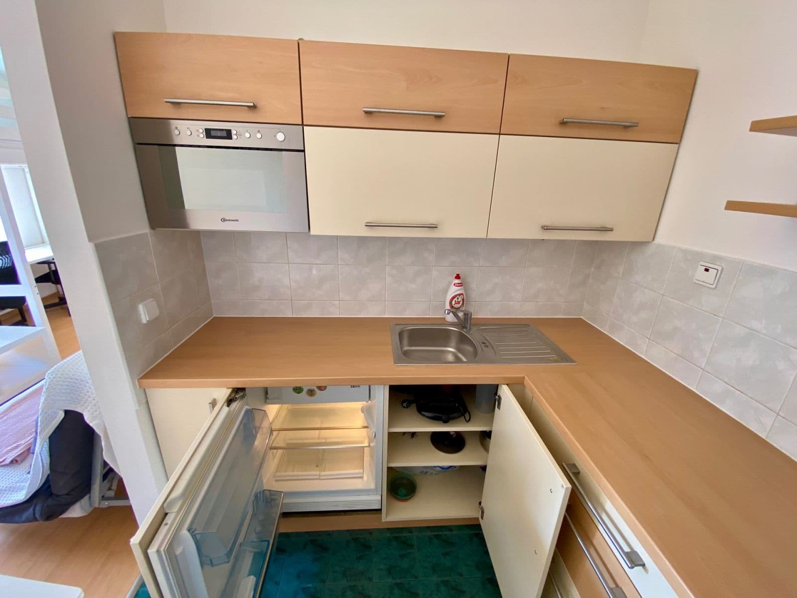 Prenájom bytu 1-izbový 35 m², U Kříže, Praha, Praha Prenájom bytu 1-izbový 35 m², U Kříže, Praha, Praha