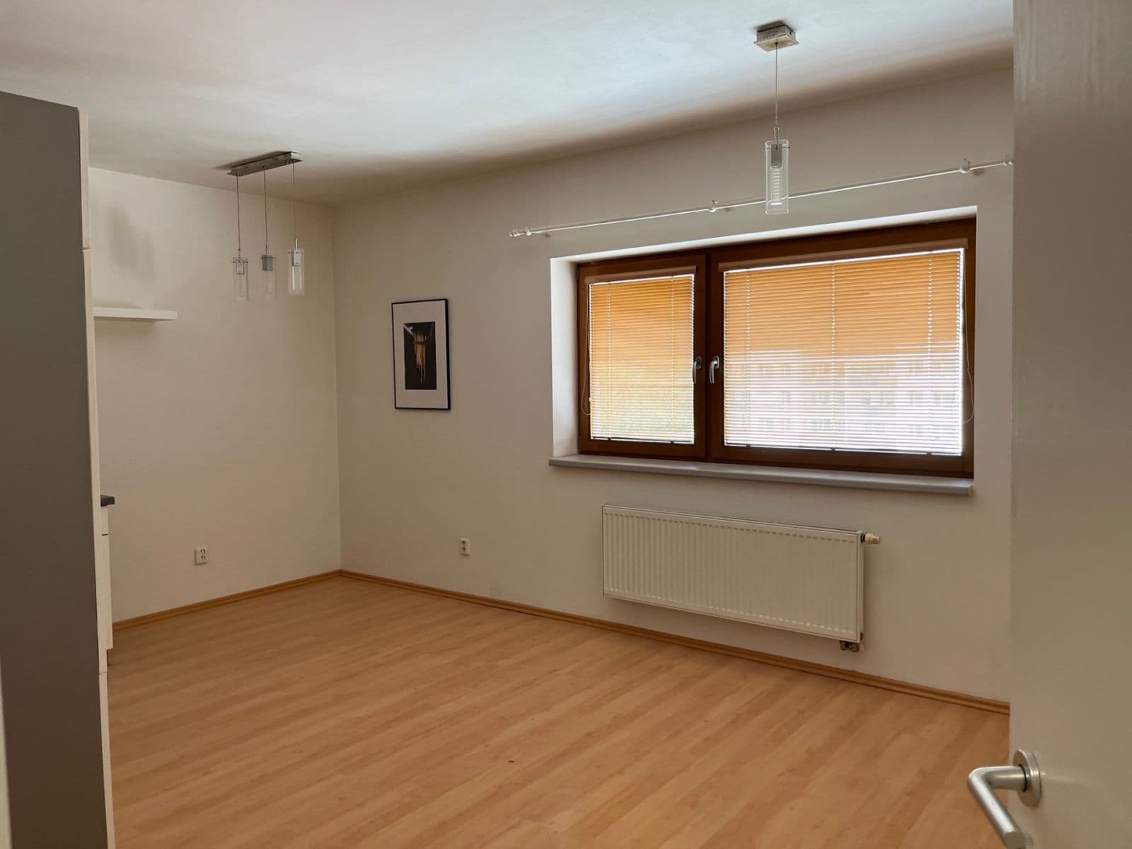 Prenájom bytu 2-izbový 46 m², Ke Škole, Mníšek pod Brdy, Středočeský kraj Prenájom bytu 2-izbový 46 m², Ke Škole, Mníšek pod Brdy, Středočeský kraj