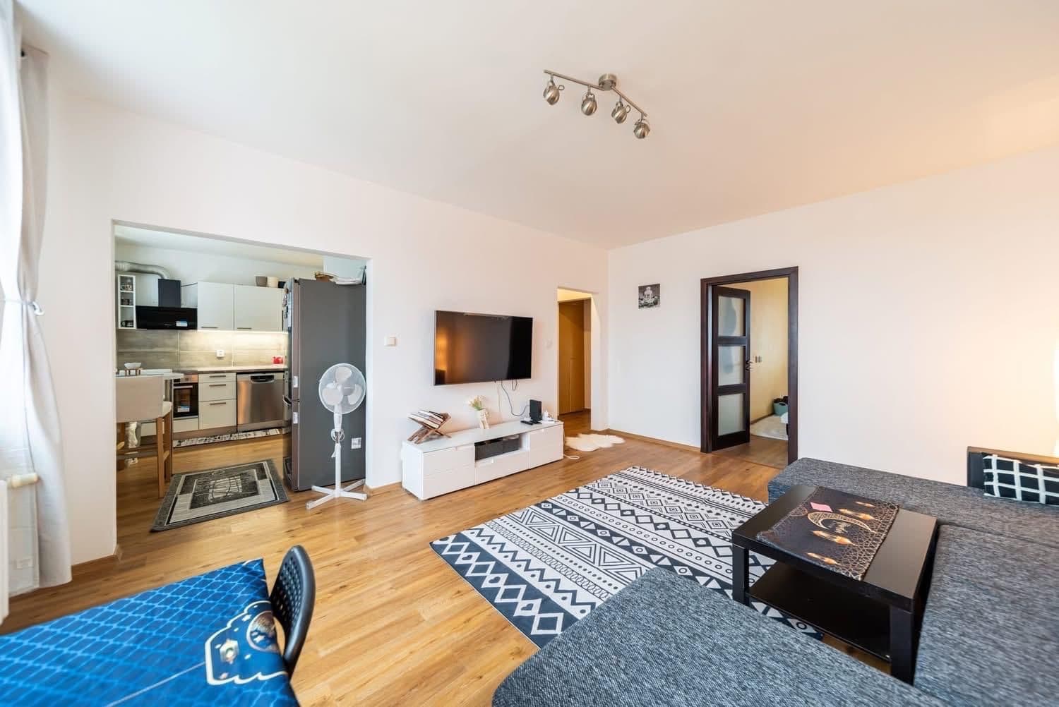 Prenájom bytu 3-izbový 72 m², Wassermannova, Praha, Praha Prenájom bytu 3-izbový 72 m², Wassermannova, Praha, Praha